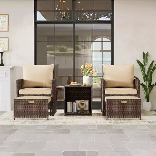 Ensemble de conversation d'extérieur 5 pièces avec dossiers hauts, 2 poufs et table, chaises longues en rotin PE tout temps avec coussins moelleux