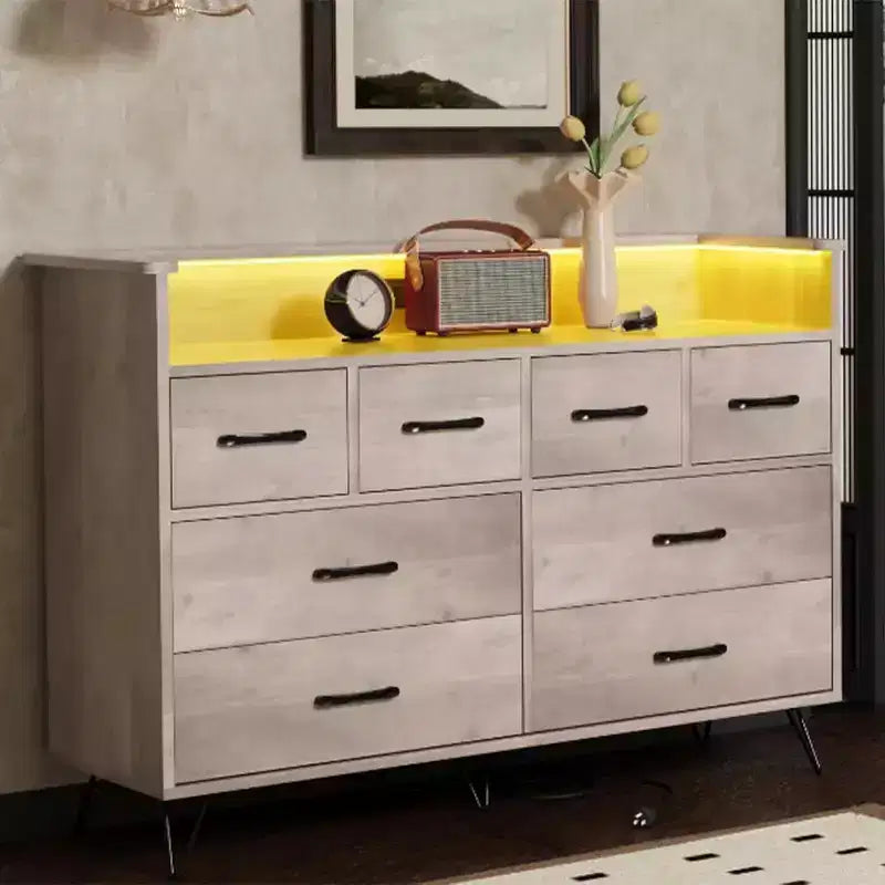 Meuble TV commode, commode de chambre avec lumière LED et station de recharge Centre de divertissement avec rangement 8 tiroirs Commodes en bois avec espace ouvert