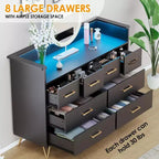 Meuble TV commode, commode de chambre avec lumière LED et station de recharge Centre de divertissement avec rangement 8 tiroirs Commodes en bois avec espace ouvert