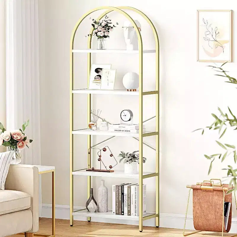 Acekool Bibliothèque à 5 étagères cintrées, étagère de présentation de style ferme en bois de 182 cm de haut, étagère de rangement avec accents métalliques pour salon, bureau, blanc