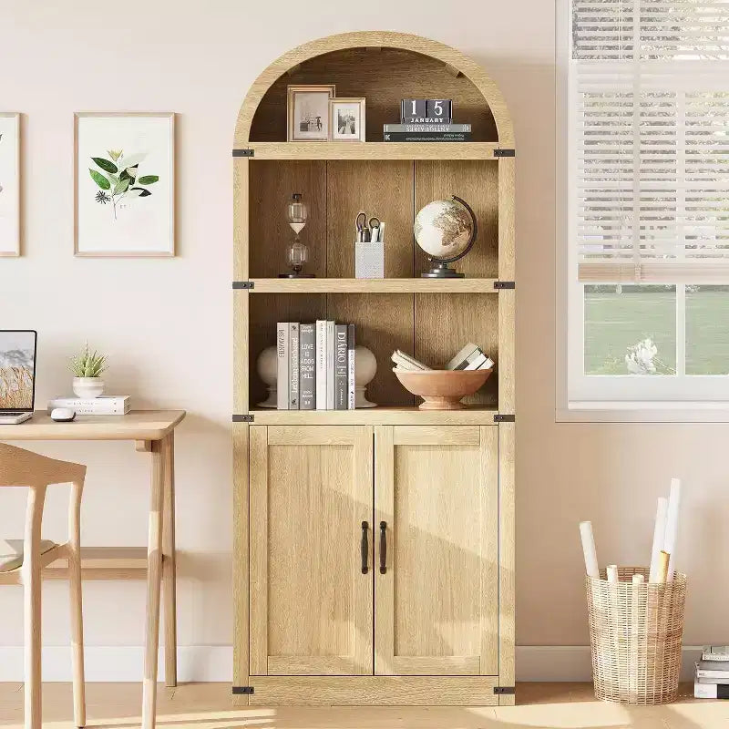 Acekool Bibliothèque à 5 étagères cintrées, étagère de présentation de style ferme en bois de 182 cm de haut, étagère de rangement avec accents métalliques pour salon, bureau, blanc