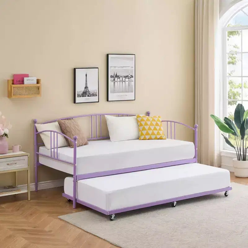 Lit de repos en métal GustoWave avec lit gigogne et lattes en acier, lit de repos double avec tête de lit arquée