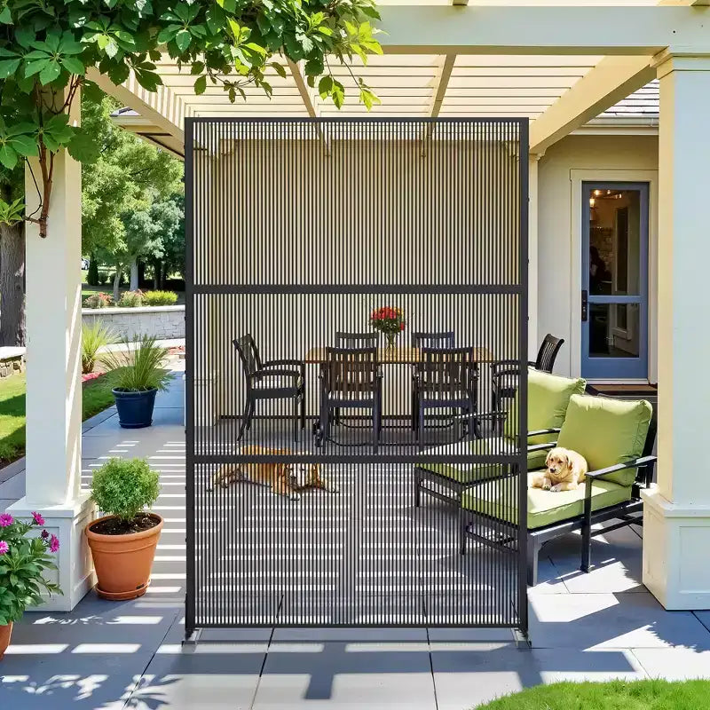 72 H47W Brise-vue extérieur en rotin Dovelina noir Clôture décorative de jardin