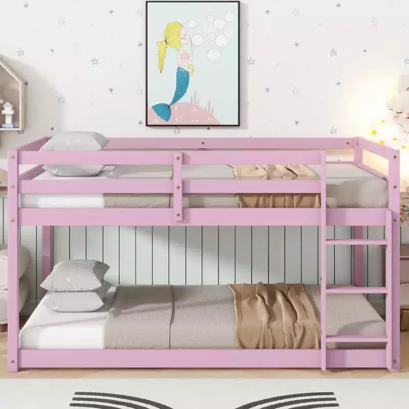 Lit superposé Okak Twin Over Twin au sol avec échelle et lattes renforcées, cadre de lit moderne en bois d'hévéa pour chambre d'enfants, chambre à coucher