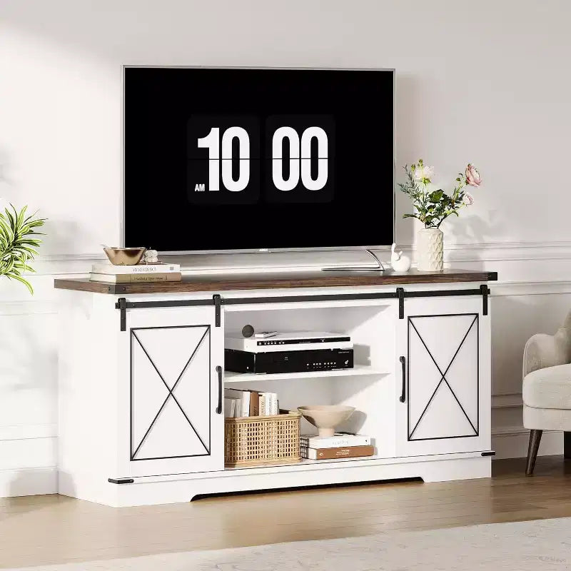 Meuble TV de style ferme pour téléviseurs jusqu'à 65 pouces, meuble de divertissement avec portes coulissantes de grange et armoires de rangement, console multimédia pour salon, chambre à coucher
