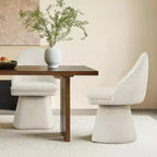 Chaise de salle à manger pivotante Spruce&Spring avec dossier haut incurvé et base conique