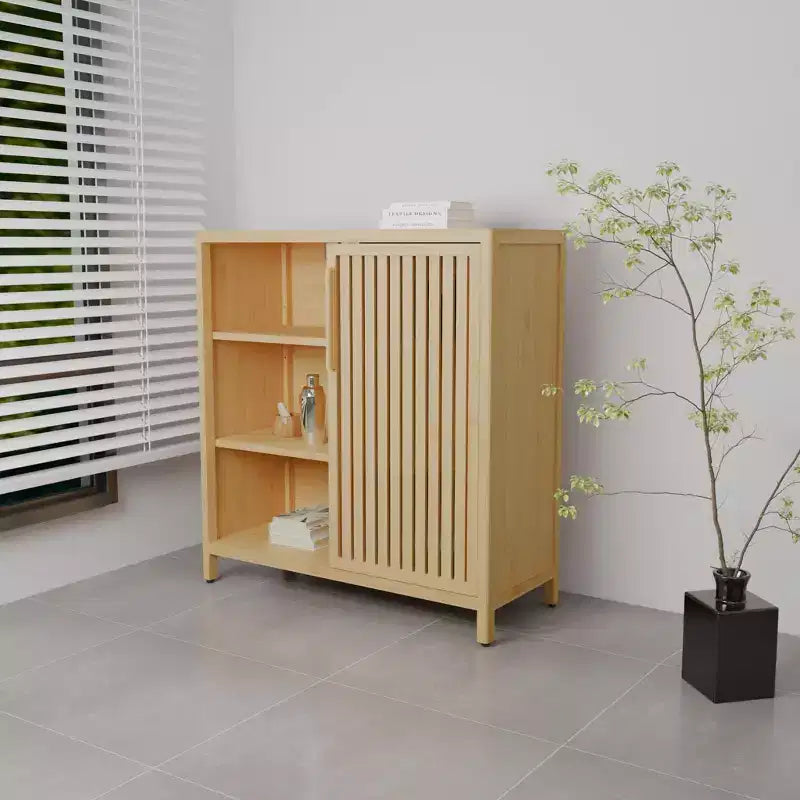 Meuble à chaussures étroit en bambou Okak avec 2 portes et 3 étagères, rangement pour chaussures pour entrée, foyer, couloir, chambre à coucher