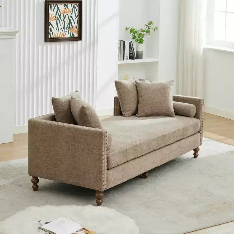 Chaise longue capitonnée en chenille Ashtabula de GDFStudio avec garniture cloutée