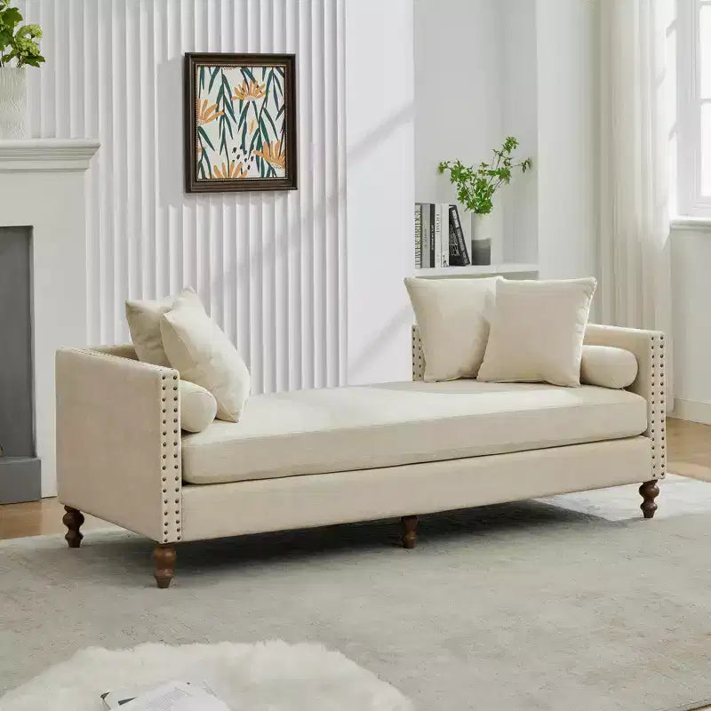 Chaise longue capitonnée en chenille Ashtabula de GDFStudio avec garniture cloutée
