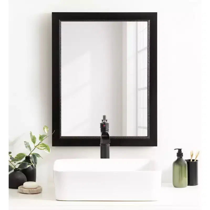 Miroir mural rectangulaire de salle de bain Kate and Laurel Monetta