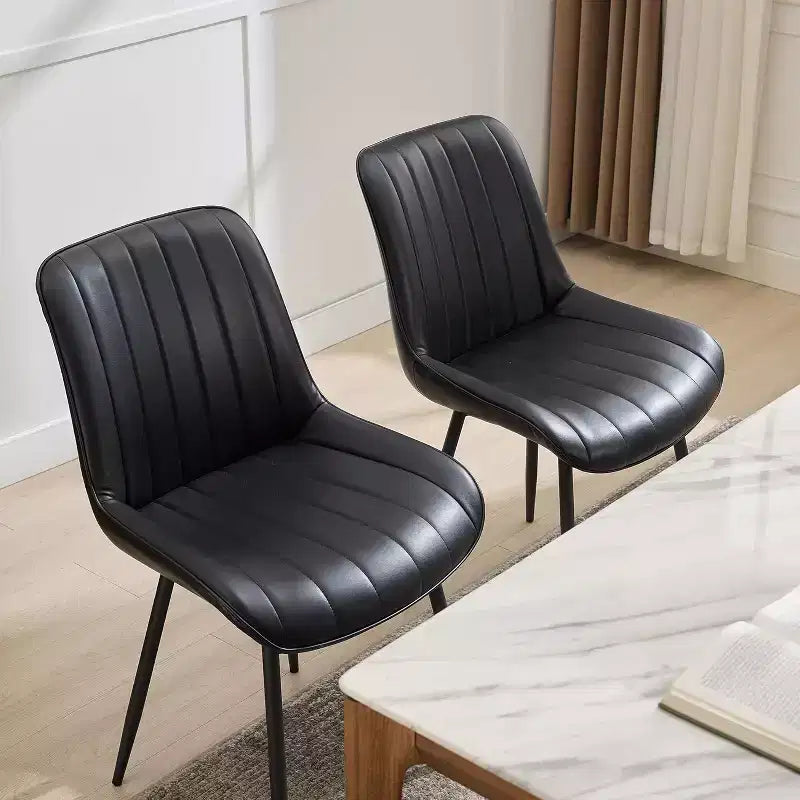 Ensemble de 2 chaises de salle à manger, similicuir, convenant à la cuisine et à la salle à manger, chaises confortables à pieds métalliques modernes, chaise d'appoint rembourrée