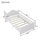 Lit plateforme contemporain GDFStudio Theodore pour enfants avec tête et pied de lit et barrières de sécurité