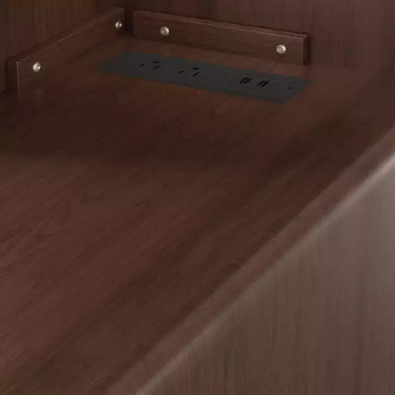 Table d'appoint et de coin Whisen avec tiroirs, étagères ouvertes pour chambre et coin - Noyer