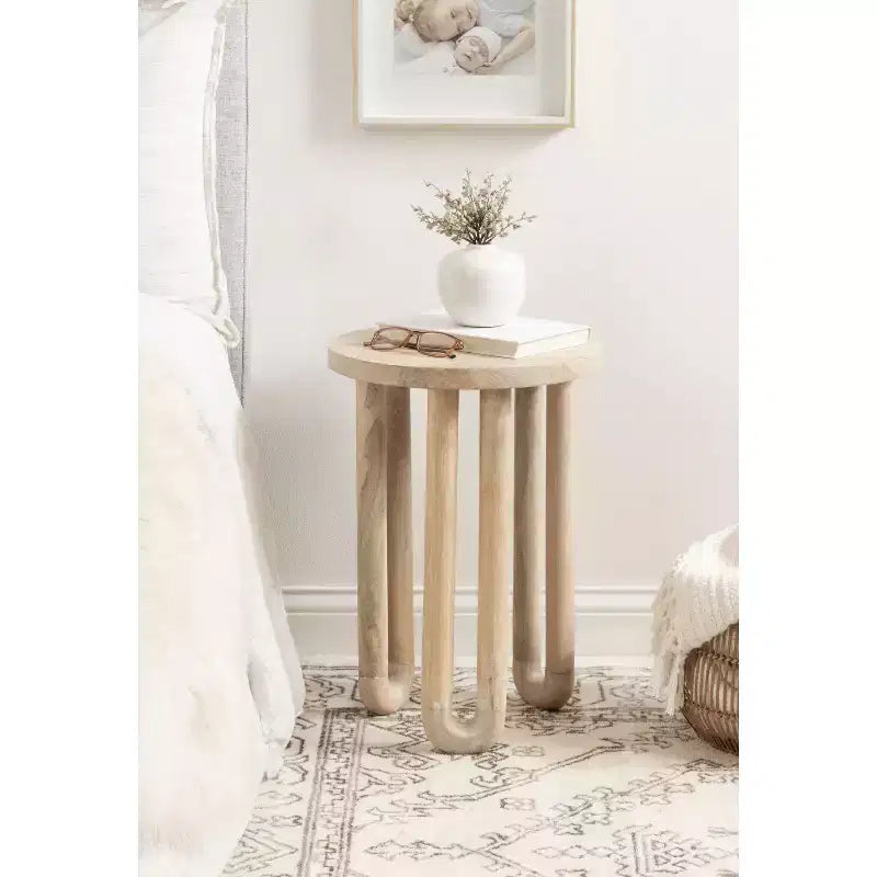 Table d'appoint Kenzo en bois par Kate and Laurel