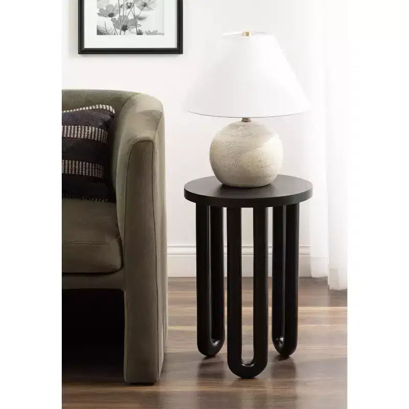 Table d'appoint Kenzo en bois par Kate and Laurel