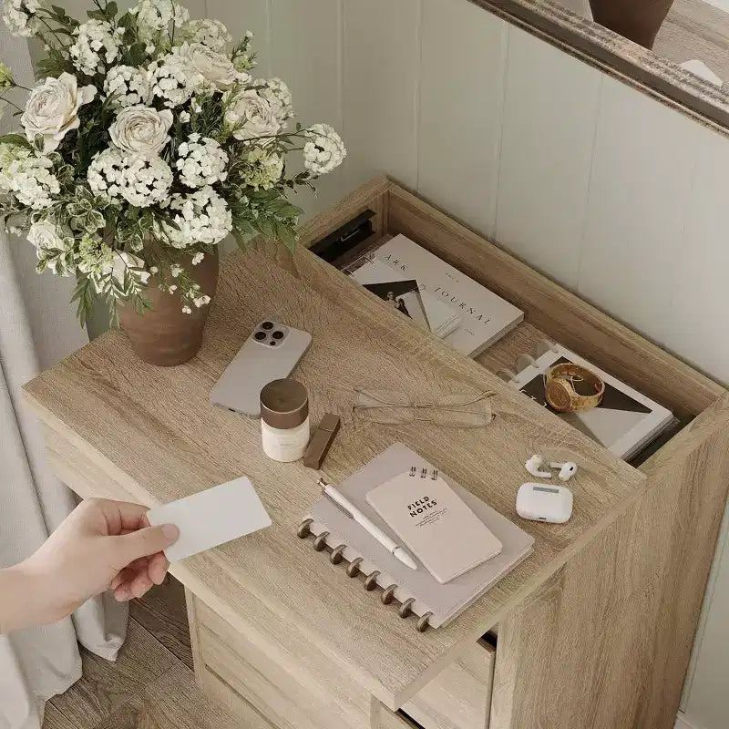 Table de chevet Famapy en chêne clair avec tiroir caché, abattant supérieur - Porte avec serrure NFC et tiroir inférieur à ouverture par pression, table d'appoint pour chambre et salon
