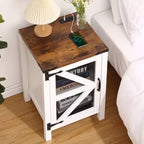COZONY Table de chevet de ferme 24 po avec station de charge, étagère réglable à porte de grange, table d'appoint rustique pour chambre à coucher et salon