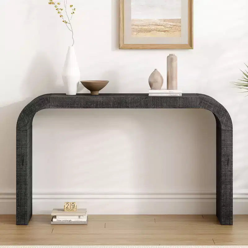 Table console minimaliste Okak avec coin arqué, table d'entrée avec plateau et pieds épais, table d'appoint pour entrée, salon
