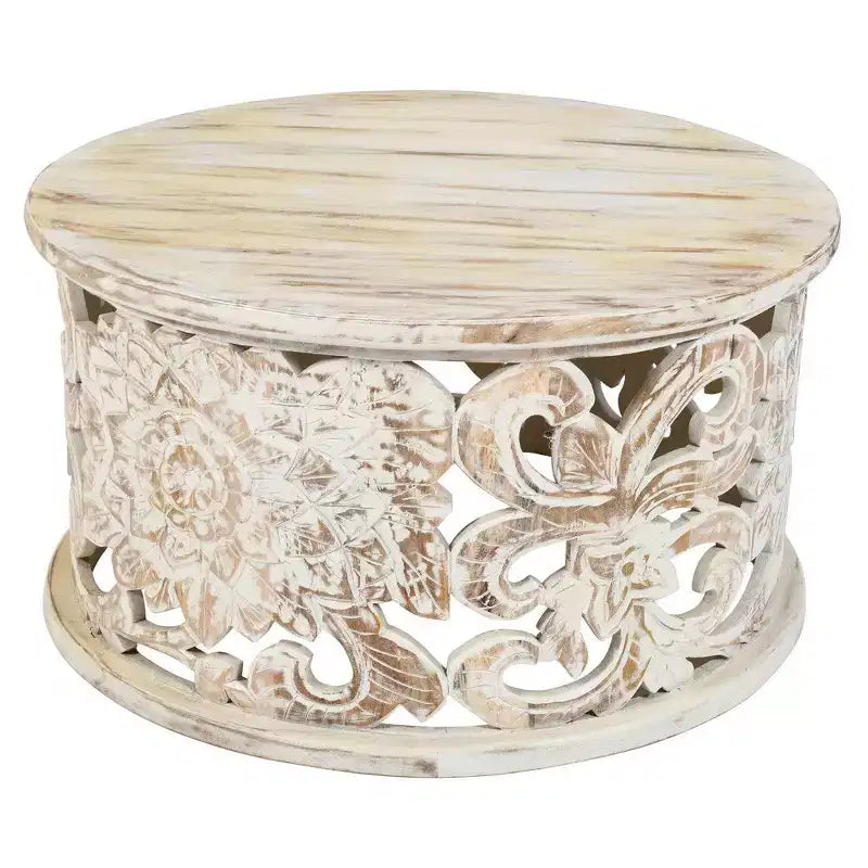 Table Basse Royal Hampton Alina, Bois de Mangue Sculpté à la Main, Motif Floral Découpé, Finition Blanc Vieilli, 33 Pouces