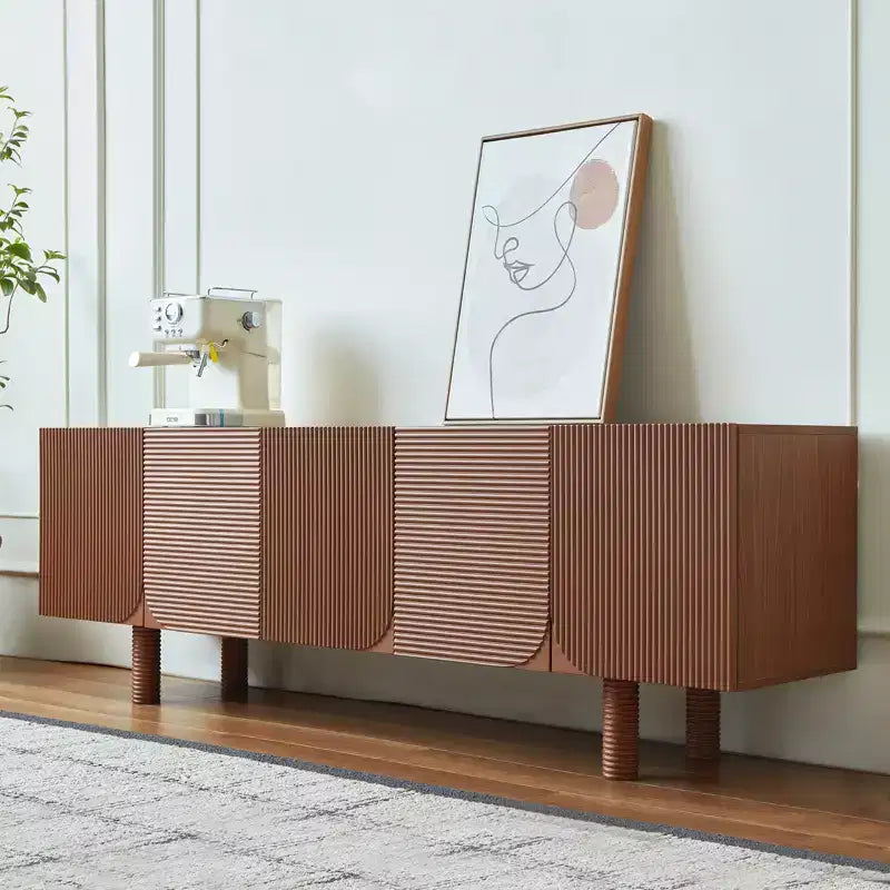 JVNOXK Meuble TV/Média filetée moderne de style Mid-Century de 70,9 pouces, convient aux téléviseurs jusqu'à 80 pouces, avec panneaux de porte encastrés et 4 armoires de rangement, Noyer