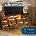 Commode de chambre 63" avec 10 tiroirs en tissu, meuble TV pour téléviseurs 65-75", commode blanche avec prise électrique et tiroirs de rangement