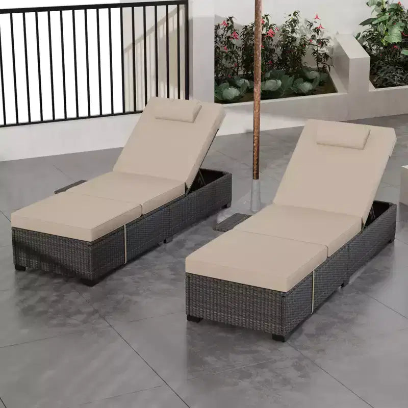 COZONY Lot de 2 chaises longues de patio, chaises longues d'extérieur en rotin avec dossier réglable et coussins