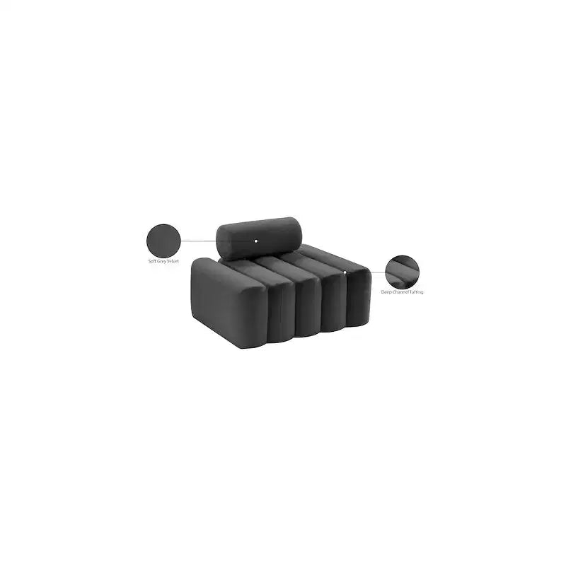 Meridian Furniture, Chaise Melody en velours