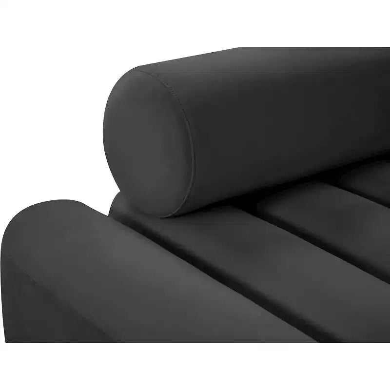 Meridian Furniture, Chaise Melody en velours