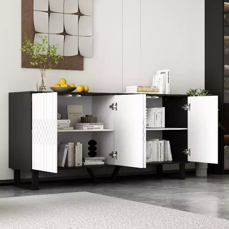 Buffet moderne noir et blanc Famapy : Portes à motifs géométriques, étagères réglables, rangement spacieux pour la salle à manger et le salon.