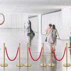 Poteaux et cordons en velours VEVOR, cordon rouge de 1,5 m, poteaux de délimitation dorés en acier inoxydable avec embout sphérique, barrière de contrôle de foule rouge utilisée pour les théâtres, dorée