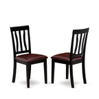 Table à manger ronde 5 pièces HomeStock avec plateau en bois massif finition noire et 4 chaises