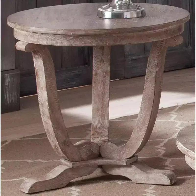 Table d'appoint Greystone Mill de Liberty Furniture, finition blanc délavé vieilli avec effet brossé