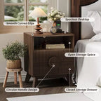 Table de Chevet Cannelée, Lot de 1, Table de Chevet en Bois avec 2 Tiroirs, Étagère Ouverte et Pieds, pour Chambre à Coucher, Salon, Gris