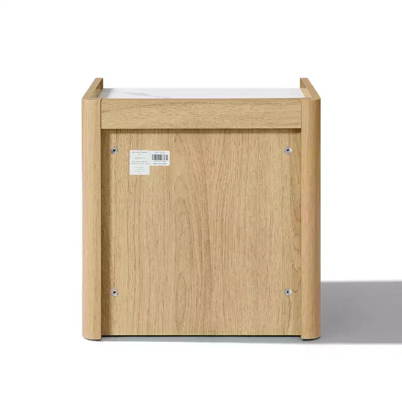 LuxenHome Table de chevet 23" en chêne avec plateau en faux marbre, table de chevet en bois avec étagère de rangement ouverte marron