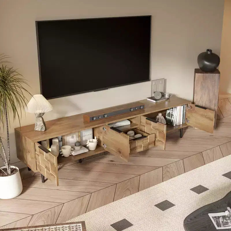 Meuble TV de ferme avec tiroirs pour téléviseur de 75 pouces, table de rangement TV en bois avec portes et pieds en bois massif pour salon, naturel