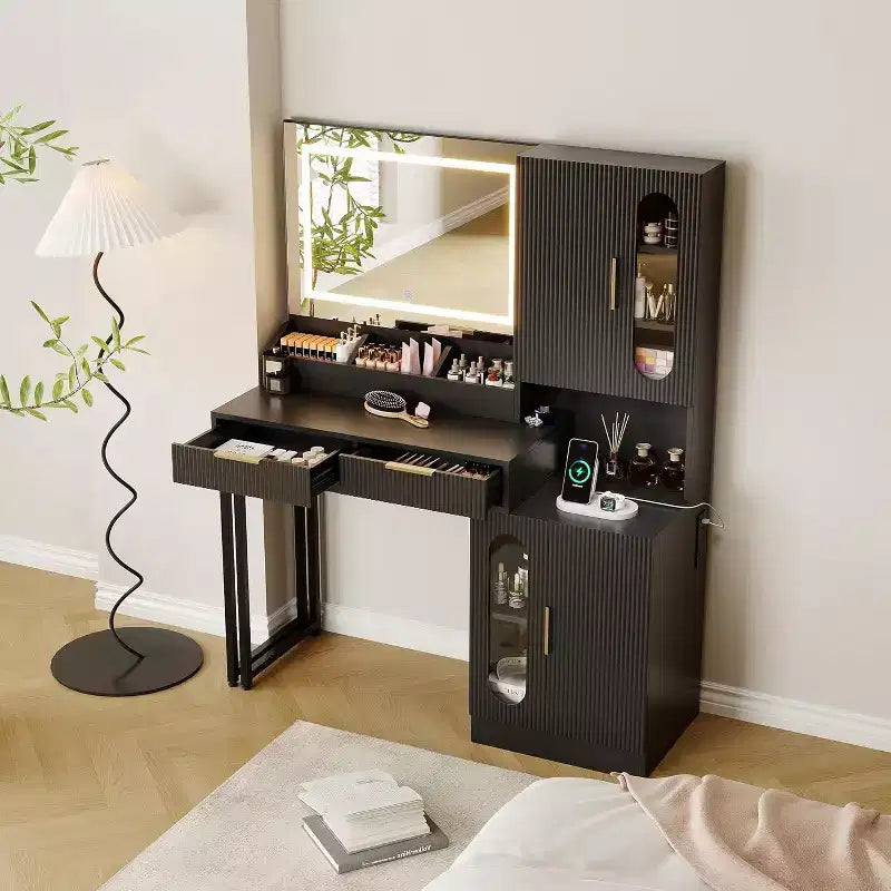 Coiffeuse moderne Acekool avec miroir, tiroirs et armoires, table de maquillage cannelée pour chambre à coucher
