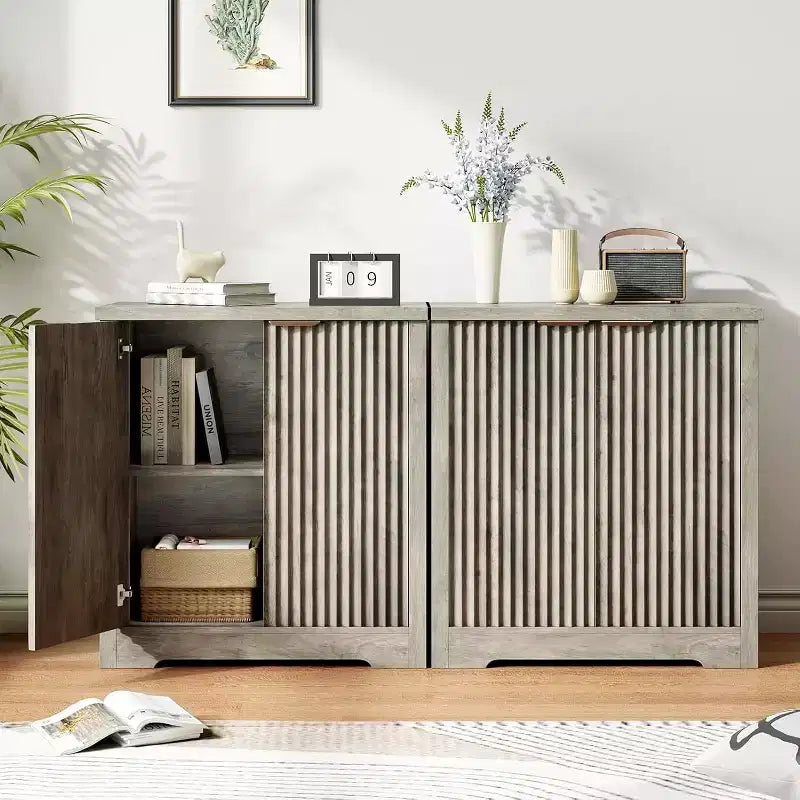 Bahut cannelé avec rangement - 2 portes, étagère réglable et plateau spacieux - Console moderne en bois pour plusieurs pièces