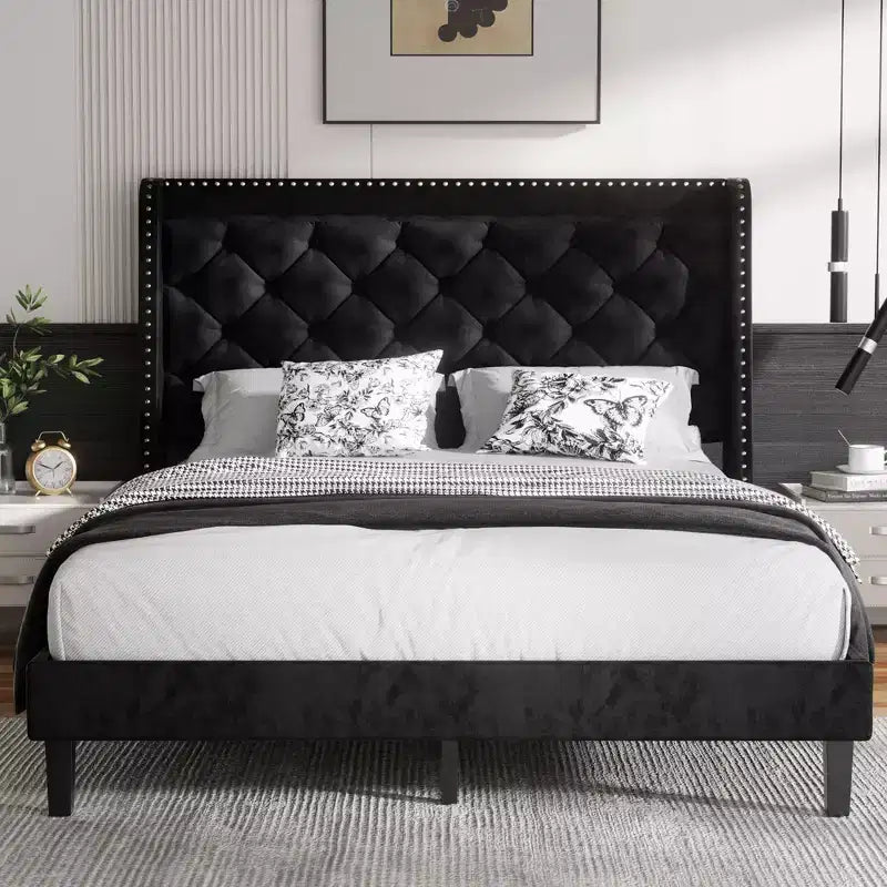 Cadre de lit Celebalcony avec tête de lit capitonnée, lit queen size avec tissu tufté et velours, support de lattes en bois, aucun sommier tapissier requis, noir