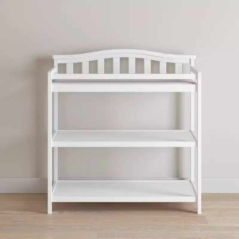 Table à langer pour bébé Child Craft Arch Top, avec matelas résistant à l'eau et sangle de sécurité, kit anti-basculement inclus pour éviter les chutes, finition sécuritaire pour bébé
