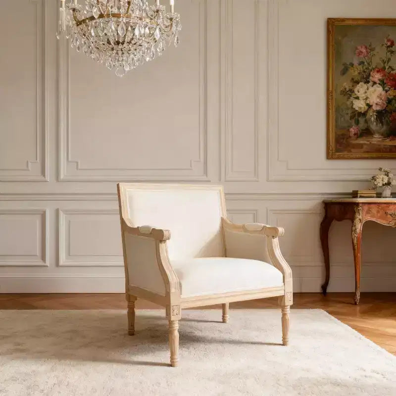 Fauteuil d'appoint français, cadre en bois traditionnel, revêtement en lin, finition vieillie, à l'unité