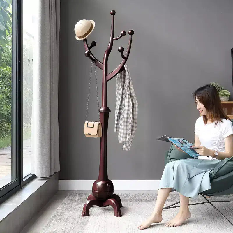 Bekrvio Porte-Manteau sur Pied en Bois Massif, Support à Vêtements avec 8 Crochets en Forme de Branches d'Arbre, Base Sphérique Stable, 72,5 kg