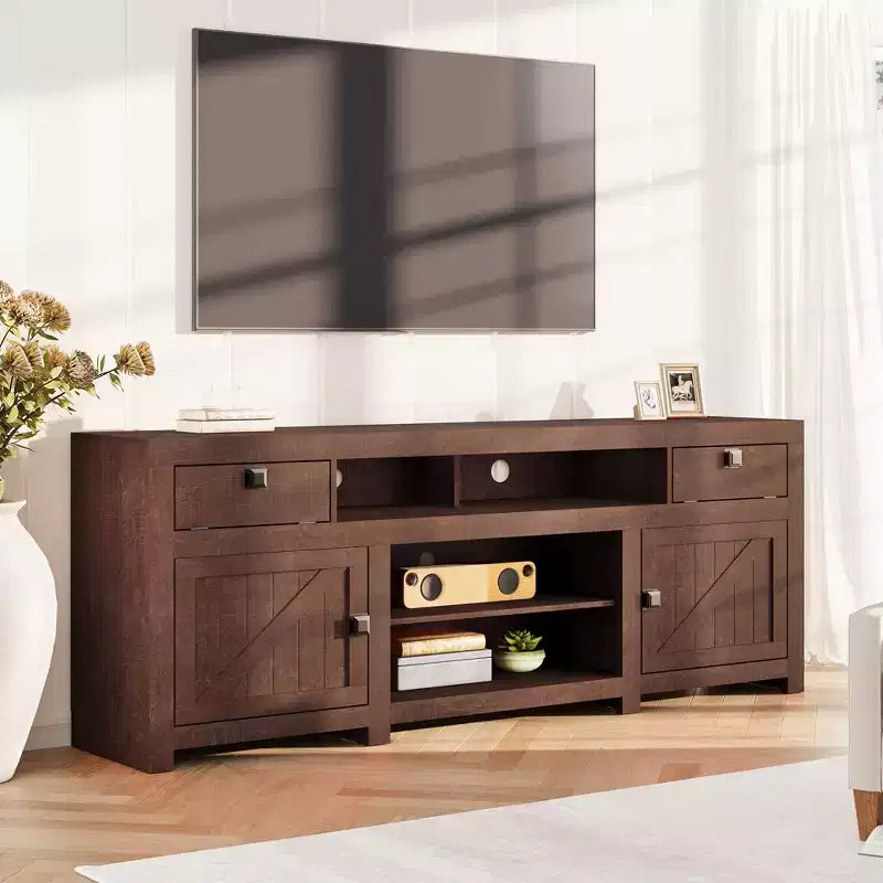 Meuble TV de ferme pour téléviseurs jusqu'à 80 pouces, meuble de divertissement allongé avec quatre tiroirs et trois étagères ouvertes pour salons et chambres à coucher