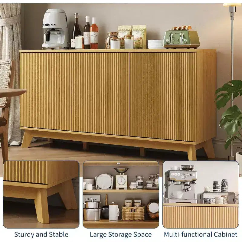 Buffet de ferme de 58 po avec 3 portes cannelées et tablettes réglables - Buffet de ferme de 58 po avec rangement