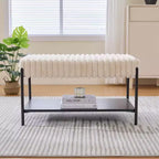 Table basse pouf capitonnée 78 cm, repose-pieds en fausse fourrure, pieds en métal noir, étagère ouverte en bois pour salon, chambre, entrée, hôtel