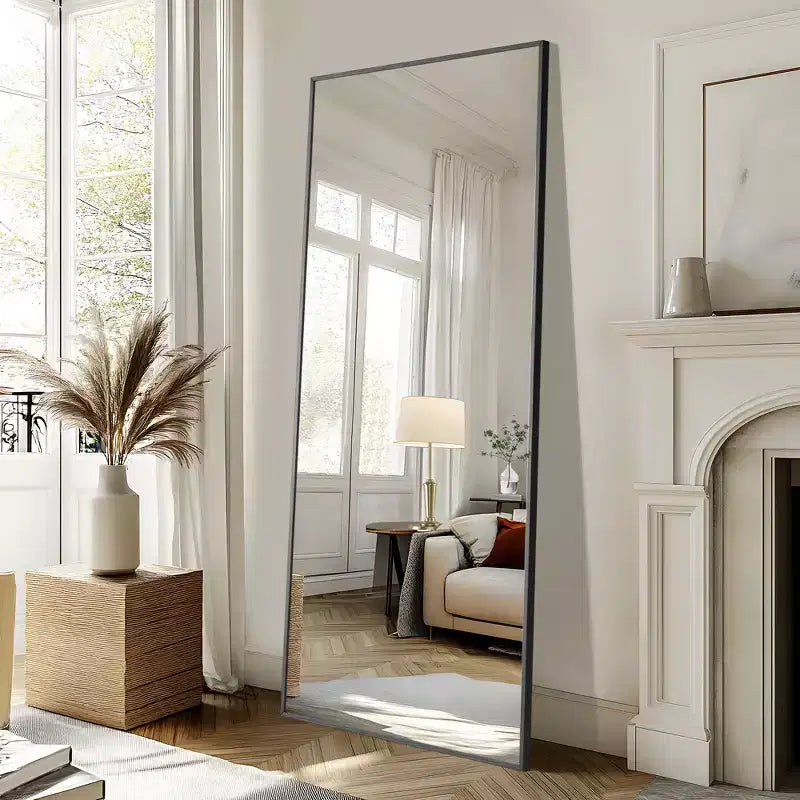 Miroir Rectangulaire Mural ou sur Pied Noir 71 x 31 po avec Support
