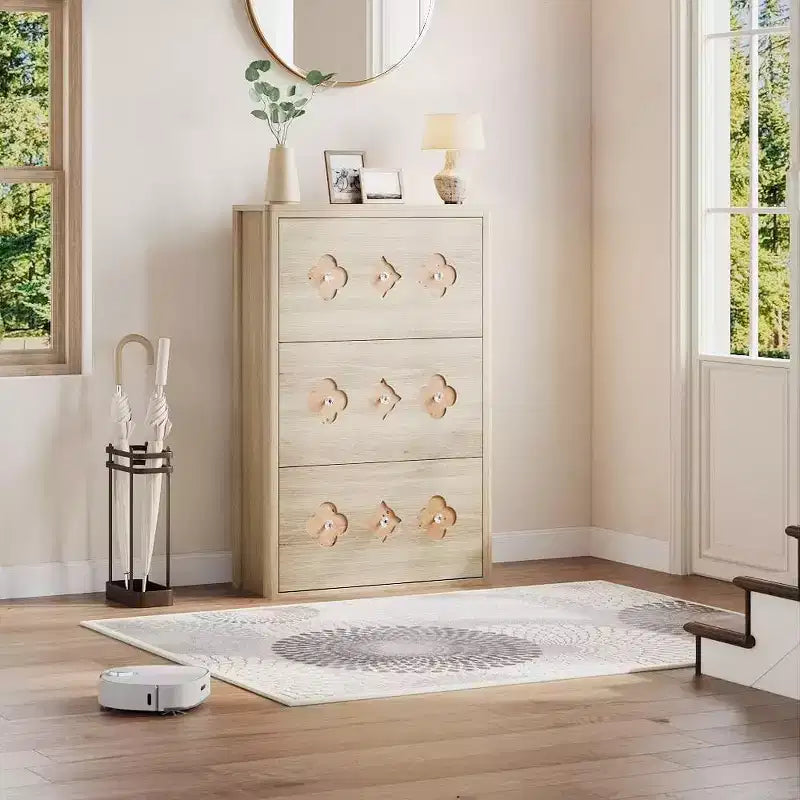 Meuble à chaussures mince autoportant avec 3 tiroirs basculants, meuble à chaussures en bois dissimulé avec motif floral évidé et poignées en forme de diamant, pour la maison