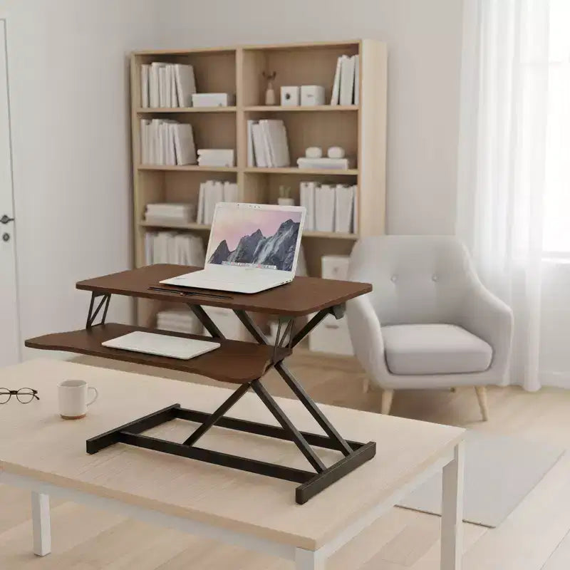 NAYSAYE Bureau réglable en hauteur, convertisseur de table d'appoint, poste de travail assis-debout pour la maison et le bureau, double moniteur pour ordinateur portable, marron et noir, 32 x 16,5 x 26