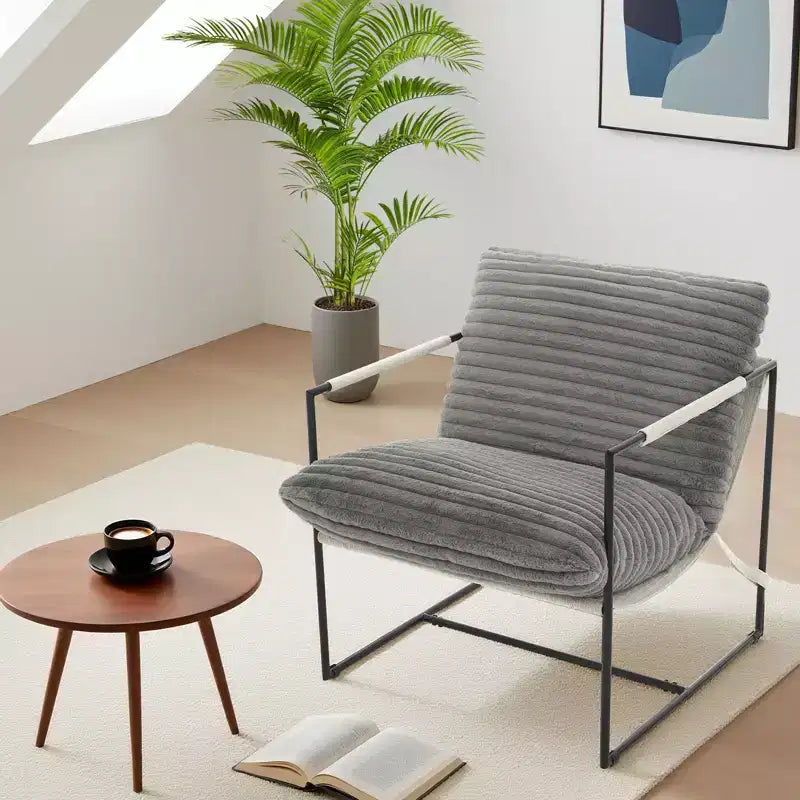 Fauteuil moderne rembourré Acekool, fauteuil de salon à cadre métallique avec coussin amovible, lin gris clair pour le salon