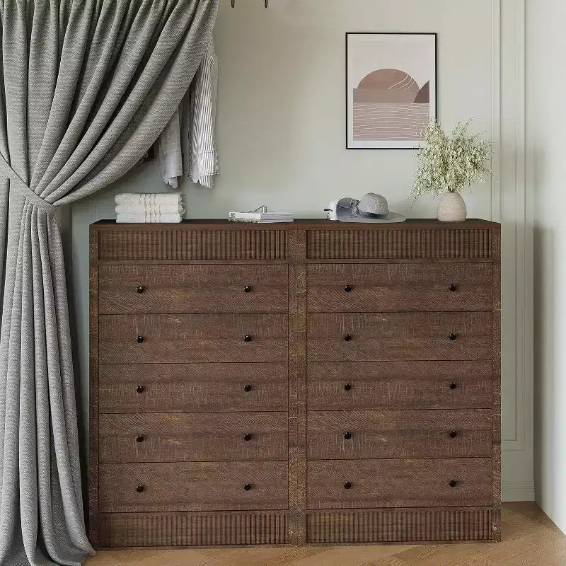 Commode haute à 5 tiroirs en noyer, 80 cm de large, commode cannelée, meuble de rangement moderne en bois pour chambre à coucher, chambre d'enfant, couloir, salon