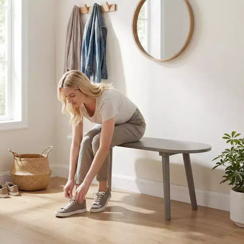Banc de salle à manger Costway 43'' en bois massif de style ferme, lot de 2 avec pieds en bois d'hévéa pour la cuisine